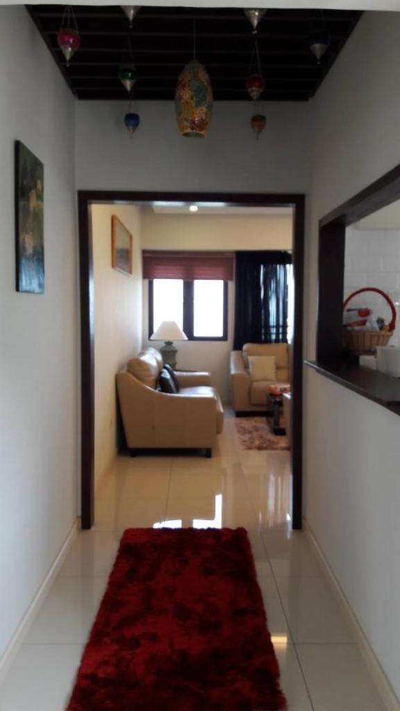 Susie'S Resort Seaview Suites At Sri Sayang Batu Feringgi Exteriör bild